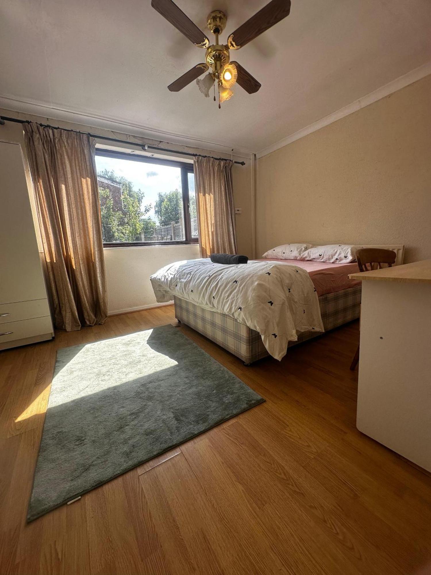 ברמינגהאם Budget Rooms - Near City Center מראה חיצוני תמונה